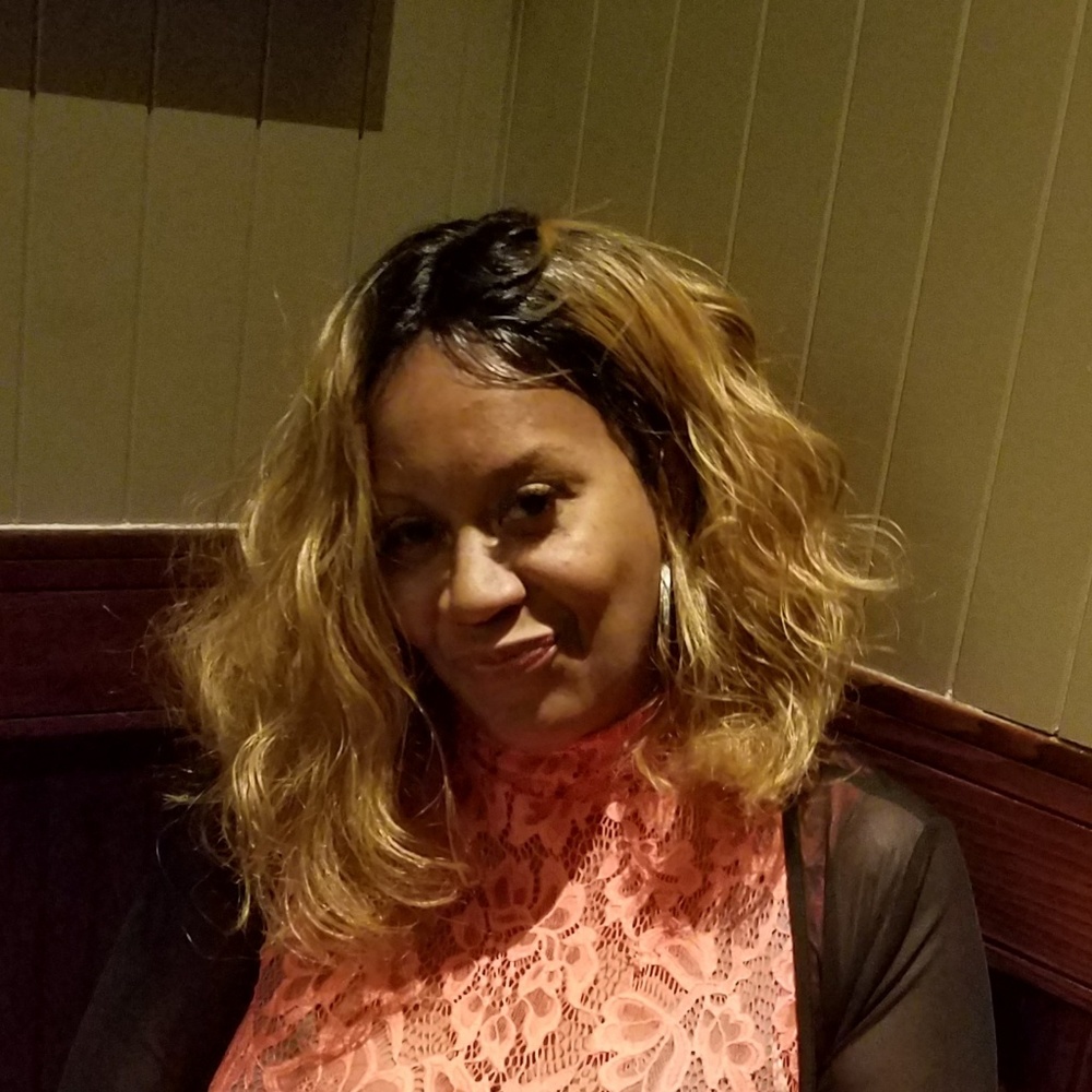 🦋 Meet Your Posher 🦋